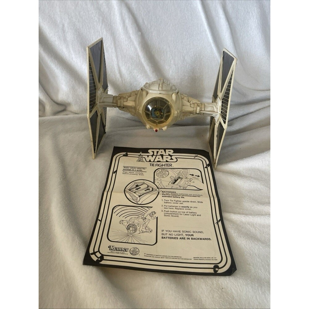 Star Wars Tie Fighter 1978 Vintage Kenner Space Ship. Lights Up/No Sound